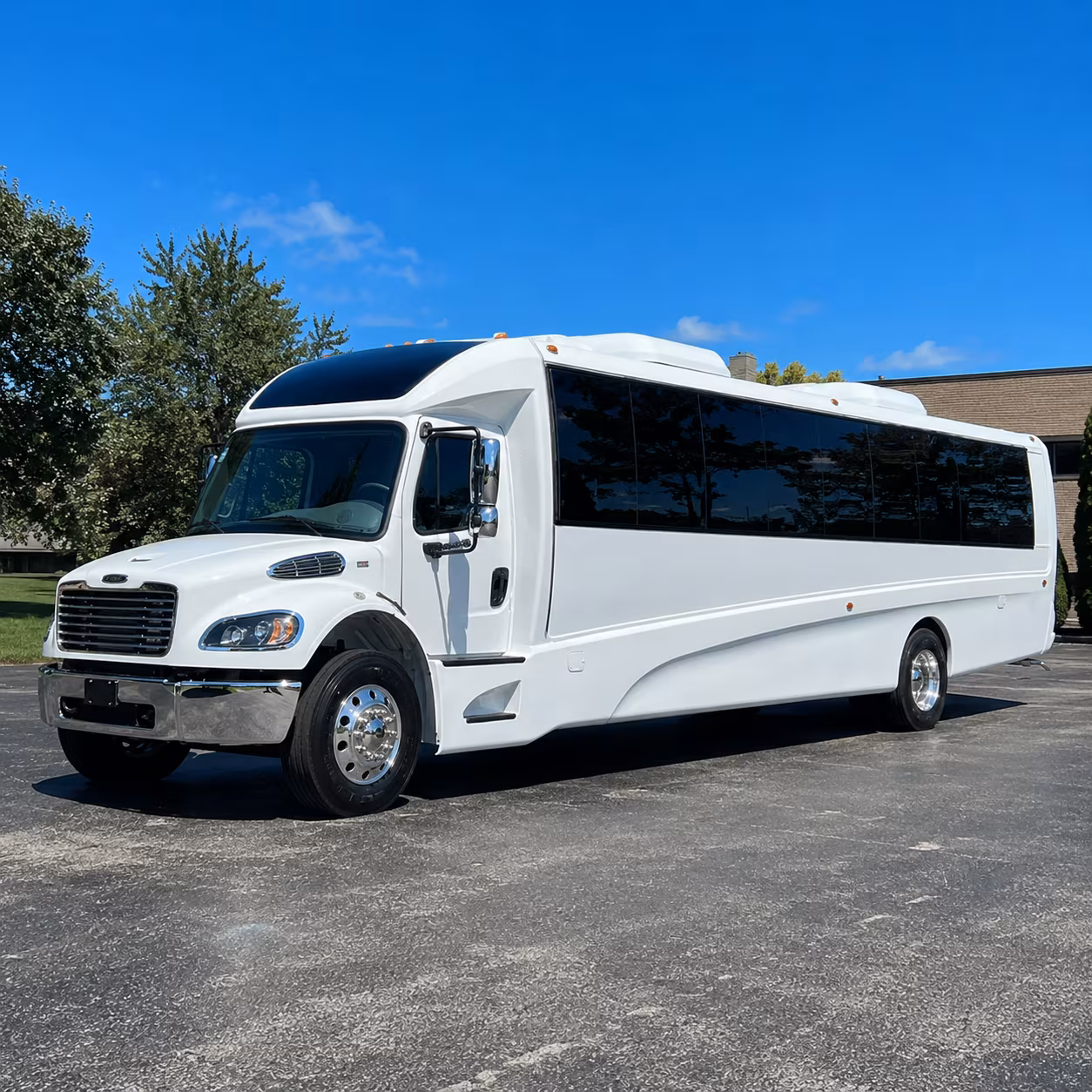 concord 18 passenger minibus