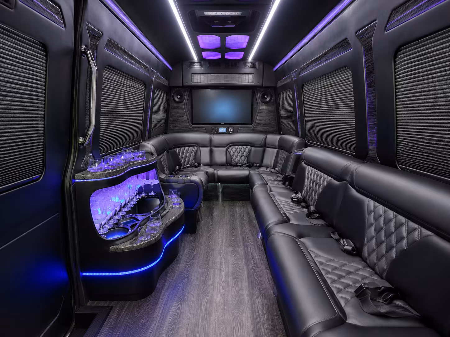 concord 25 passenger party bus