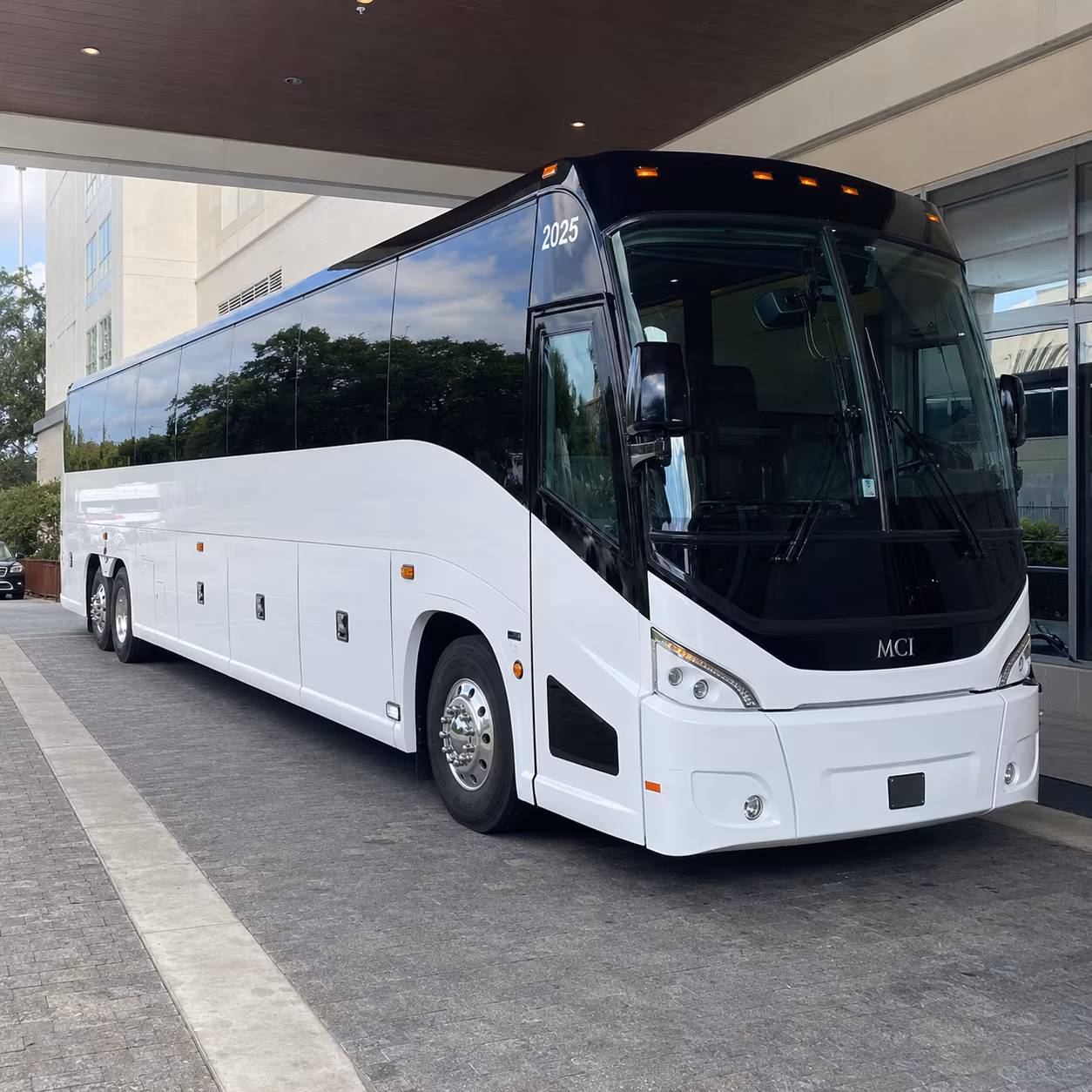 concord 56 passenger charter bus