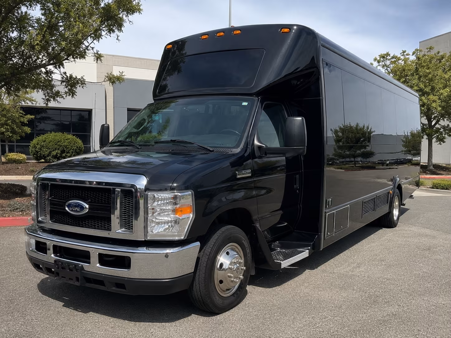 concord party bus