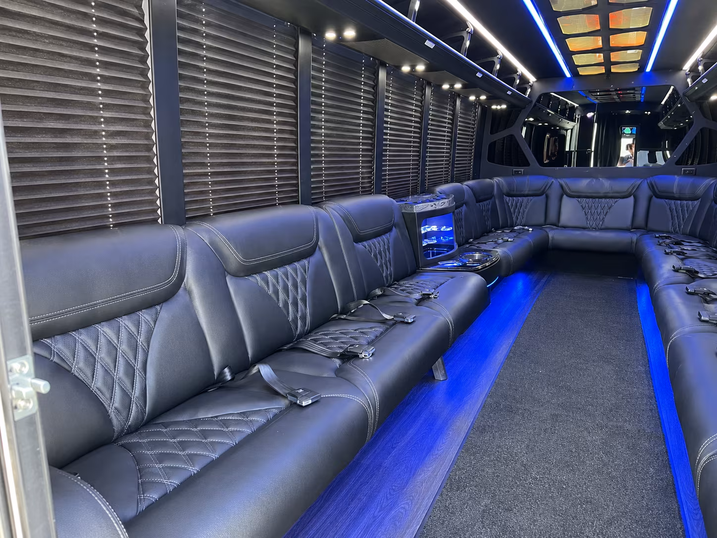 party buses and charter buses to golden state warriors games at chase center