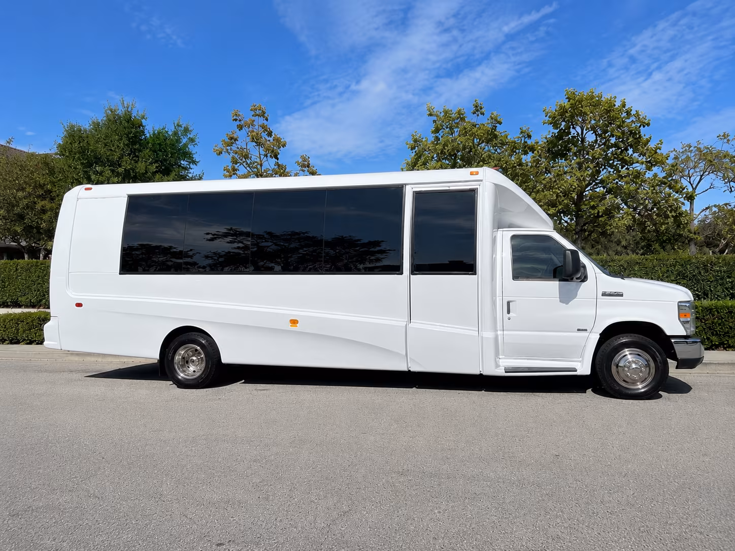 party buses for oakland and east bay concert venues