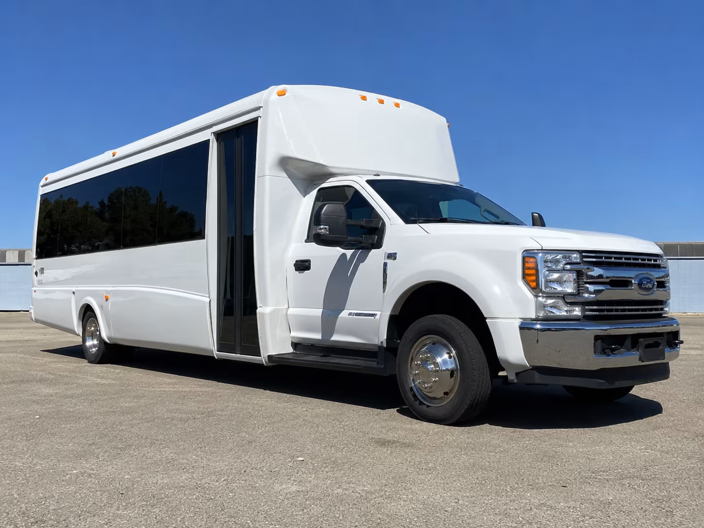 wedding shuttle buses serving concord and contra costa county venues
